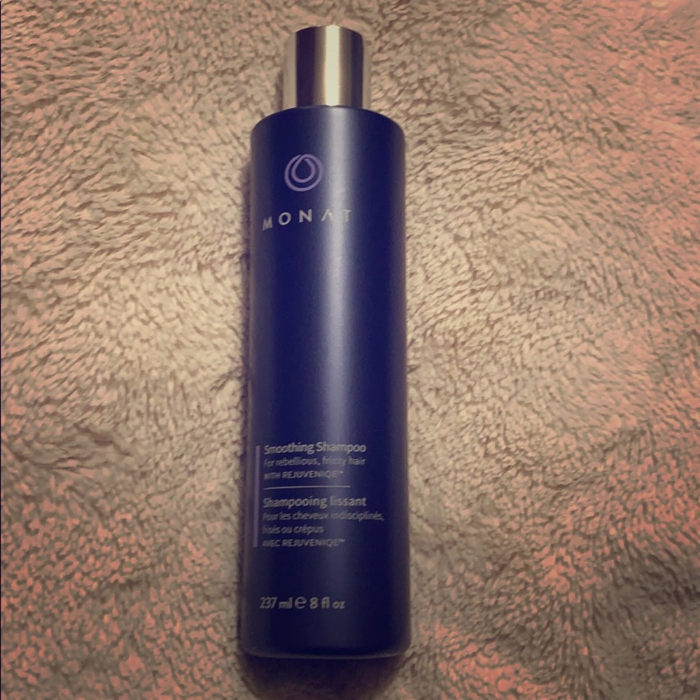 MONAT Smoothing Shampoo 🌀